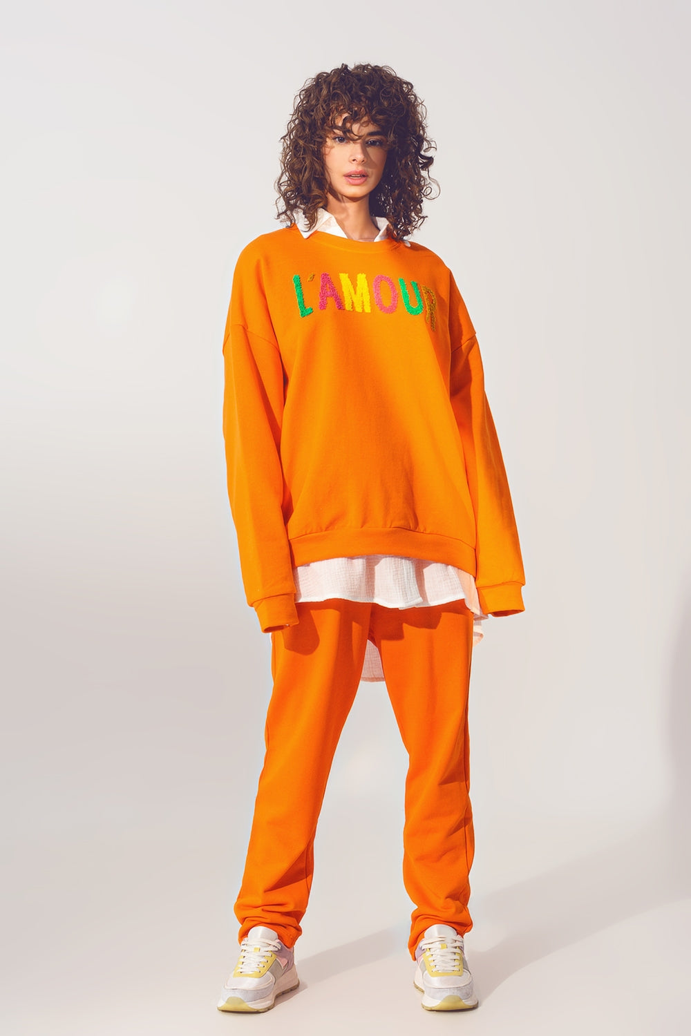 l'Amour Text Sweatshirt in Orange