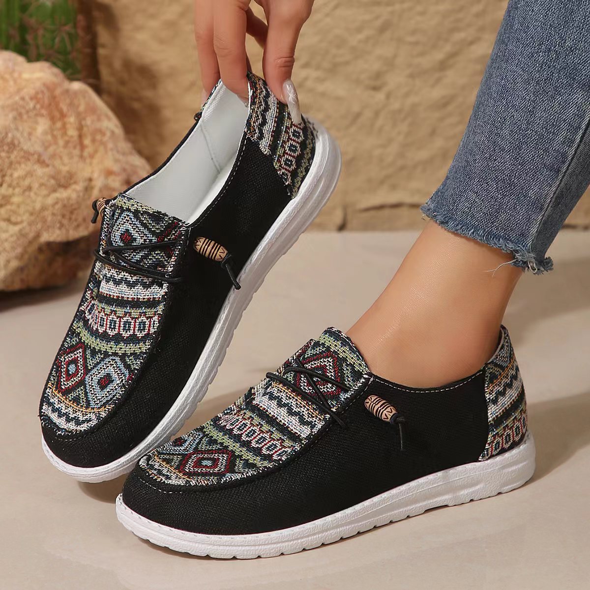 Geometric Round Toe Flat Slip-Ons